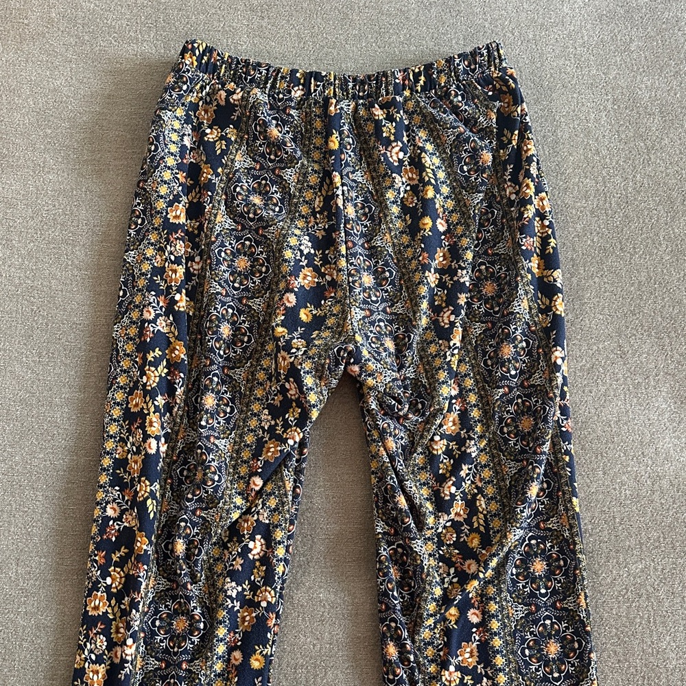 EARTHBOUND Black and Cream Boho Flare Pants - Picture 5 of 9